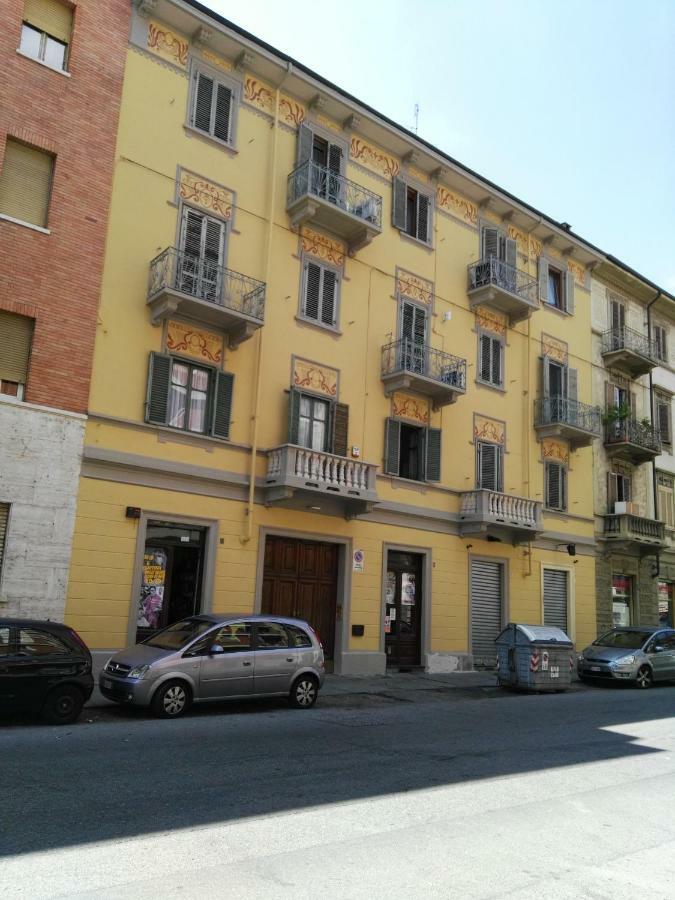Via Palestrina - Corso Vercelli Turin Luaran gambar